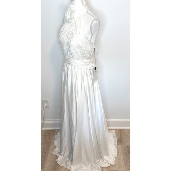 Mac Duggal Rosette Flower Halter Chiffon Gown In White 49333 Size 8 New - Picture 6 of 16